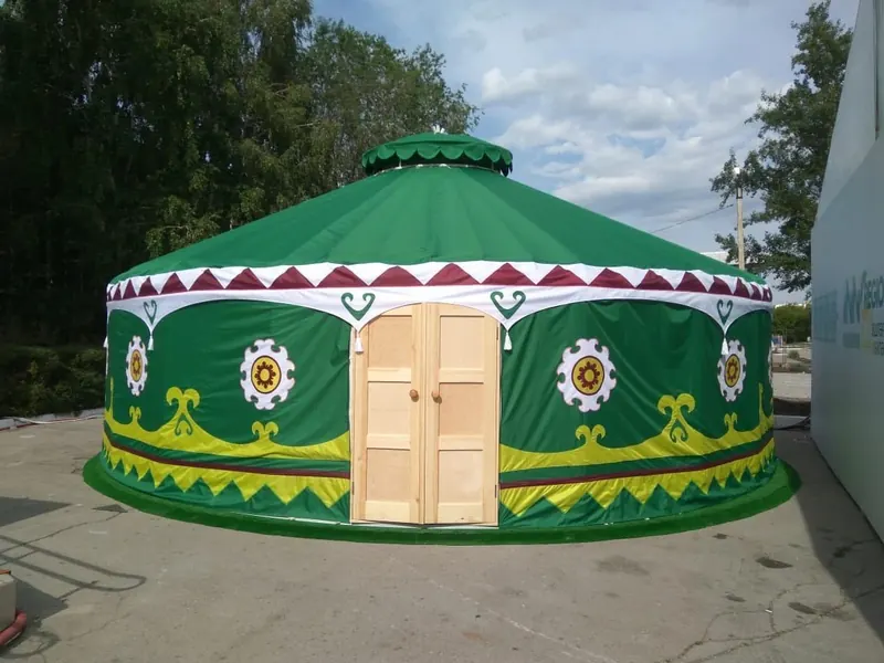 Юрты на сабантуях